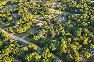 1044 E Woodridge Rd, Waxahachie, TX 75165 - Photo 29