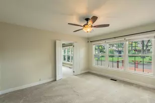 1312 W Lavender Ln, Arlington, TX 76013 - Photo 15