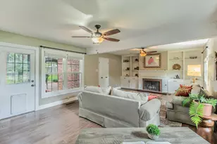 1312 W Lavender Ln, Arlington, TX 76013 - Photo 11