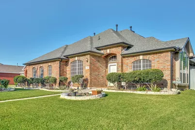 4213 Forestedge Drive, Grand Prairie, TX 75052 - Photo 3