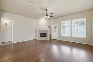 313 Turnstone Dr, Little Elm, TX 75068 - Photo 5