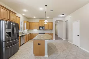 313 Turnstone Dr, Little Elm, TX 75068 - Photo 9