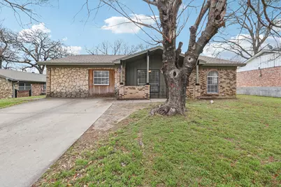 413 Glenhaven Drive, Azle, TX 76020 - Photo 1
