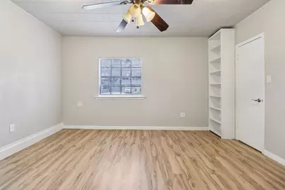413 Glenhaven Drive, Azle, TX 76020 - Photo 33