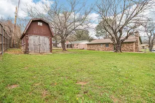 413 Glenhaven Dr, Azle, TX 76020 - Photo 21