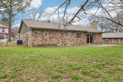 413 Glenhaven Drive, Azle, TX 76020 - Photo 19