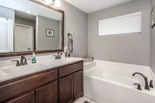 1816 Vallana Dr, Gainesville, TX 76240 - Photo 29