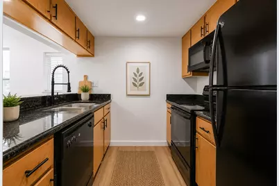 4130 Newton Avenue #F, Dallas, TX 75219 - Photo 5