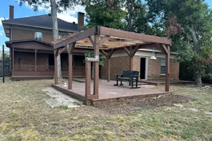 1007 N Center St, Bonham, TX 75418 - Photo 35