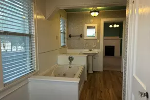 1007 N Center St, Bonham, TX 75418 - Photo 27