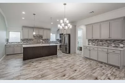 612 Rawlins Lane, Fort Worth, TX 76131 - Photo 5