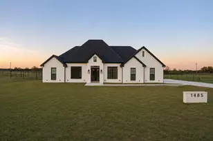 1485 Dixie Ests Wy, Whitesboro, TX 76273 - Photo 1