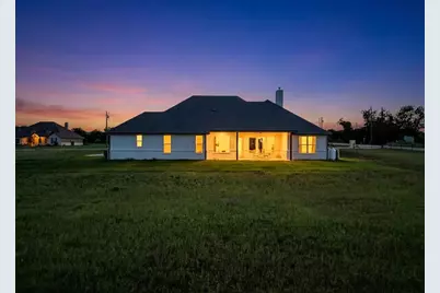 8524 Bronco Drive, Godley, TX 76044 - Photo 3