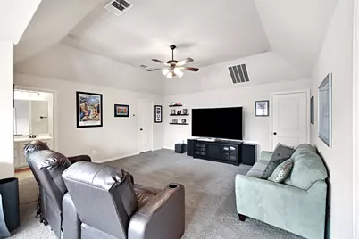 525 Adventurous Shield Drive, Lewisville, TX 75056 - Photo 19