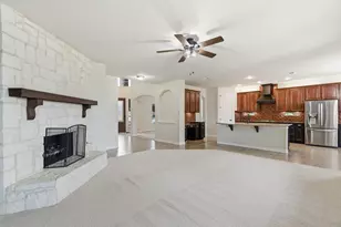 404 Sodbury Ct, Roanoke, TX 76262 - Photo 7