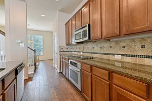 2326 Stutz Dr, Dallas, TX 75235 - Photo 9