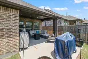 1316 Stoneleigh Pl, Aubrey, TX 76227 - Photo 27