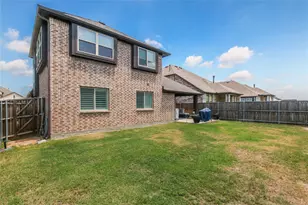 1316 Stoneleigh Pl, Aubrey, TX 76227 - Photo 29