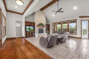 10021 Yeoman Ln, Fort Worth, TX 76179 - Photo 11