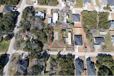 2206 Beverly Drive, Granbury, TX 76048 - Photo 5