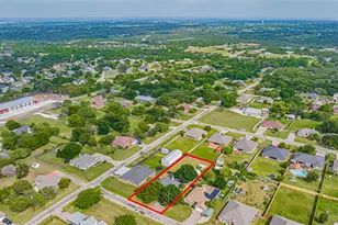 623 Newlin Ln, Granbury, TX 76048 - Photo 39