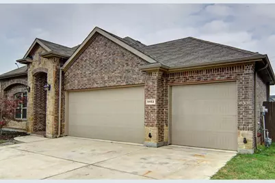 5152 Tortola Lane, Fort Worth, TX 76244 - Photo 3