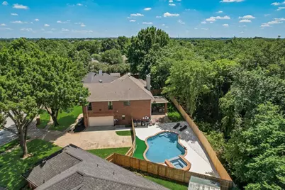 2422 Black Spruce Court, Arlington, TX 76001 - Photo 37
