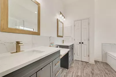 2422 Black Spruce Court, Arlington, TX 76001 - Photo 23