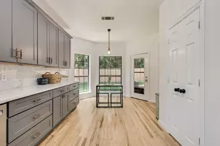 2422 Black Spruce Ct, Arlington, TX 76001 - Photo 15