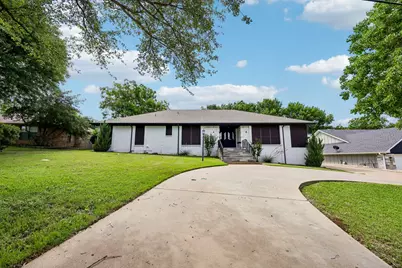 5209 Fairway Circle, DeCordova, TX 76049 - Photo 1