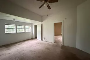 215 Heath St, Cleburne, TX 76031 - Photo 19