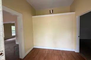 215 Heath St, Cleburne, TX 76031 - Photo 5
