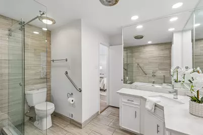 10541 Berry Knoll Drive, Dallas, TX 75230 - Photo 17
