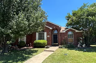 5110 Summertree Ct, Garland, TX 75043 - Photo 1