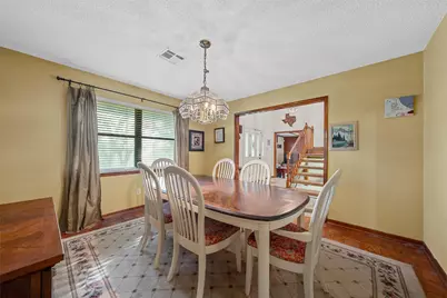 10011 Lost Oak Ridge Drive, Woodway, TX 76712 - Photo 11