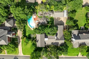 10011 Lost Oak Ridge Dr, Woodway, TX 76712 - Photo 37