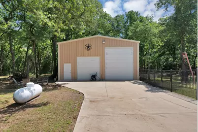 116 Chloe Court, Boyd, TX 76023 - Photo 29