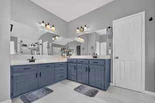 8413 Linda Vista Ct, Rowlett, TX 75088 - Photo 11