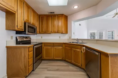 9939 Waterfront Trail, Rowlett, TX 75087 - Photo 11