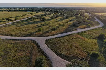 382 Main Loop Loop, Waelder, TX 78959 - Photo 3