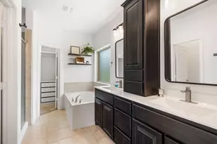 11312 Gold Canyon Dr, Fort Worth, TX 76052 - Photo 9
