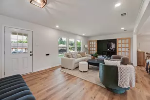 729 Town Creek Dr, Dallas, TX 75232 - Photo 13