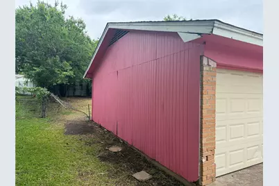 4841 Eastover Avenue, Fort Worth, TX 76119 - Photo 11