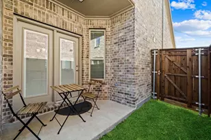 2072 Olivereta Dr, Little Elm, TX 75068 - Photo 19