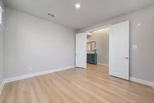 7504 Larson Ln, Rowlett, TX 75089 - Photo 7