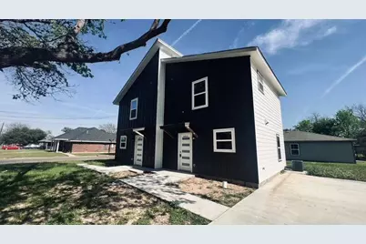 1623B Seley Avenue, Waco, TX 76704 - Photo 1