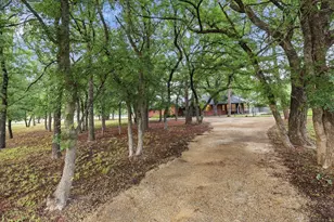 3694 Green Meadow Ln, Flower Mound, TX 75022 - Photo 3