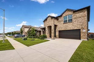 1012 Croxley Wy, Justin, TX 76247 - Photo 3