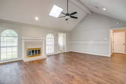 125 NE Brushy Mound Road, Burleson, TX 76028 - Photo 7
