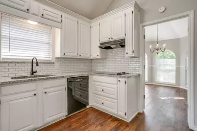 125 NE Brushy Mound Road, Burleson, TX 76028 - Photo 15
